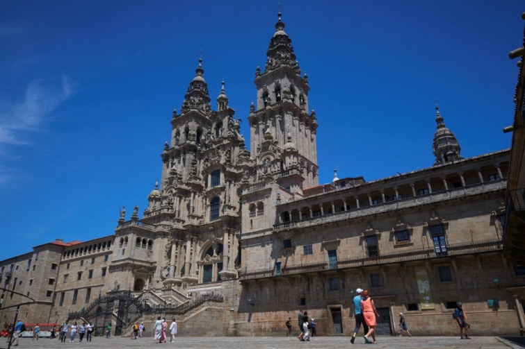 A Santiago de Compostela-i székesegyház látható az Obradoiro téren 