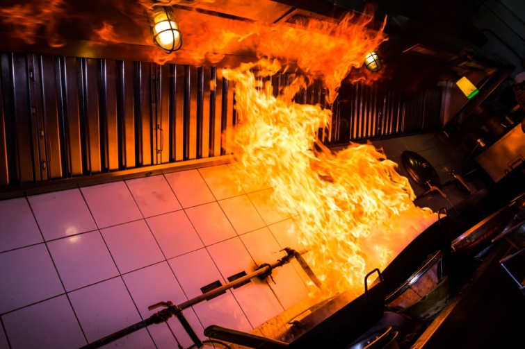 tűz egy étteremben