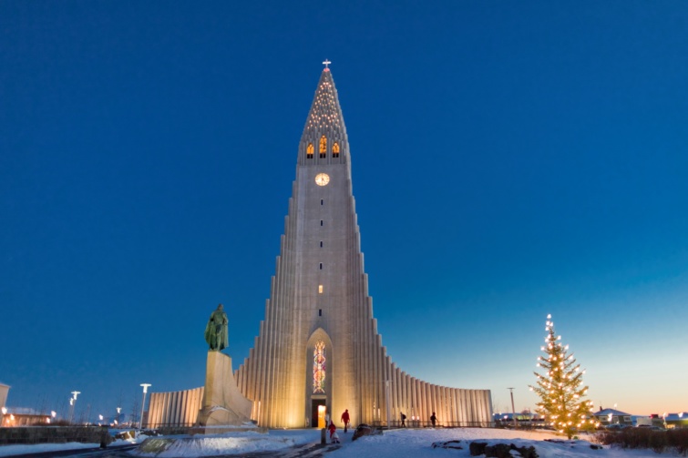 Reykjavík látványossága, a Hallgrímskirkja templom 