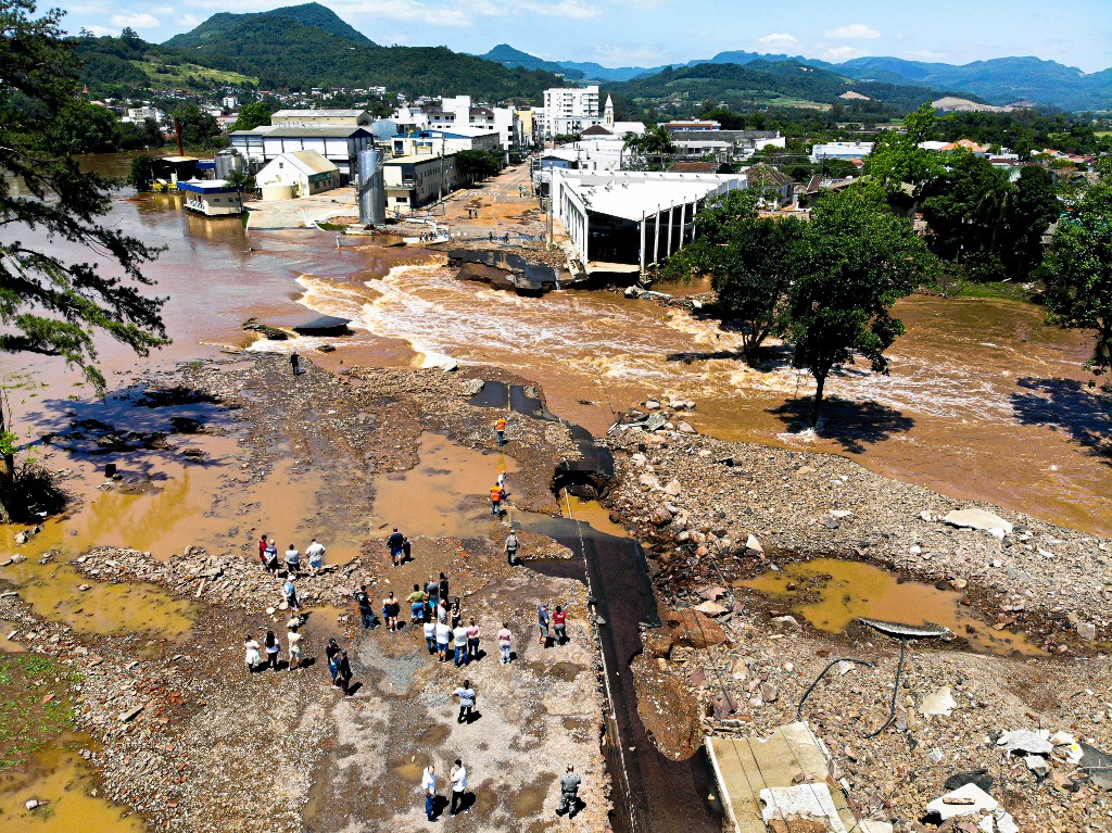 Roca Sales városa madártávlatból az esőzések után