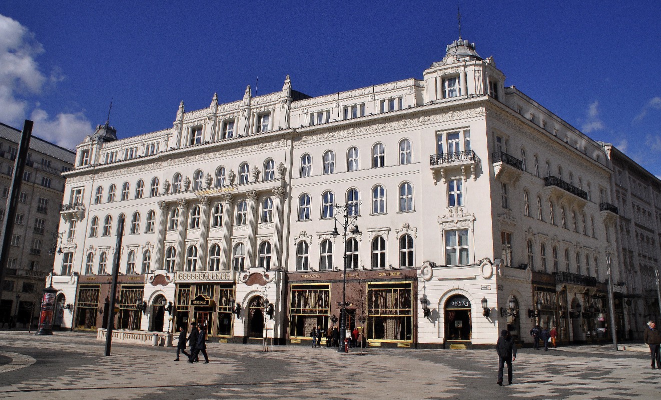 A Gerbeaud-ház Budapesten, az V. kerületi Vörösmarty tér 79. szám alatt álló épületben.