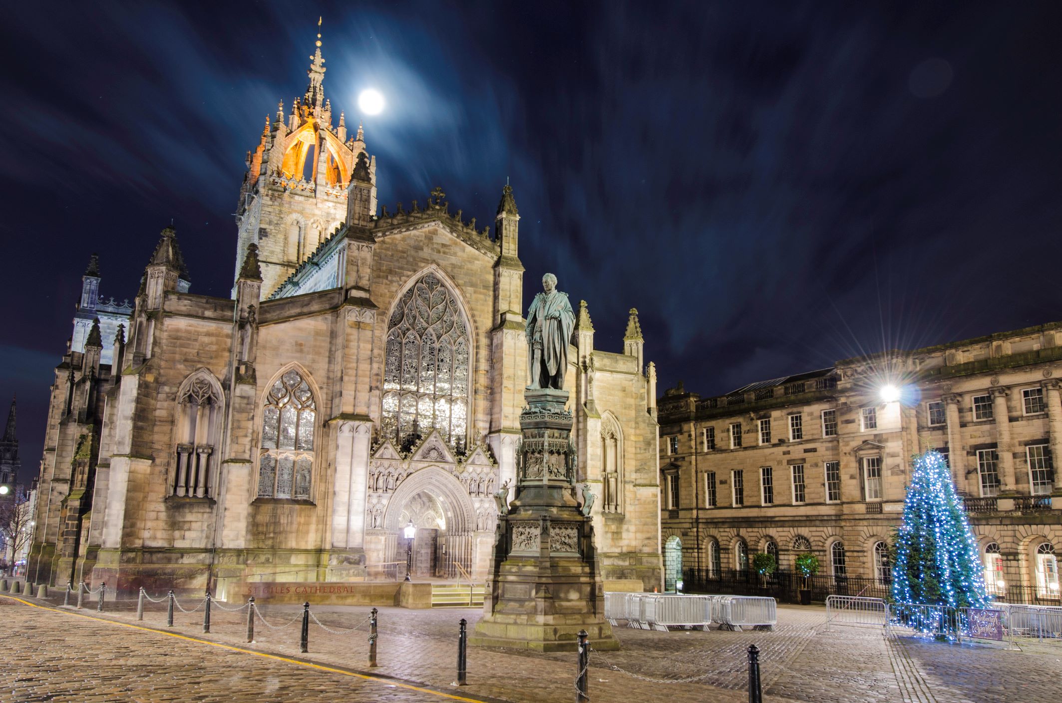 A Szent Egyed katedrális a skót fővárosban
