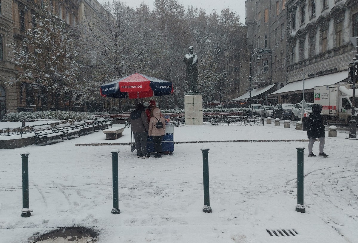 Havazás a Liszt Ferenc téren