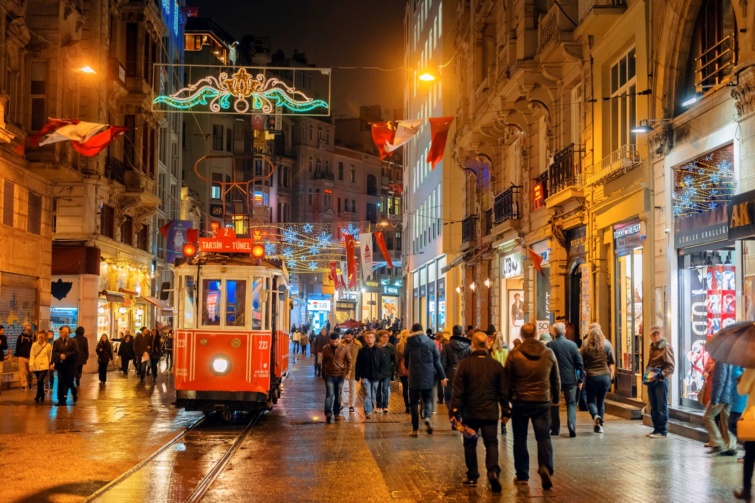 Isztambuli fények karácsonykor 
