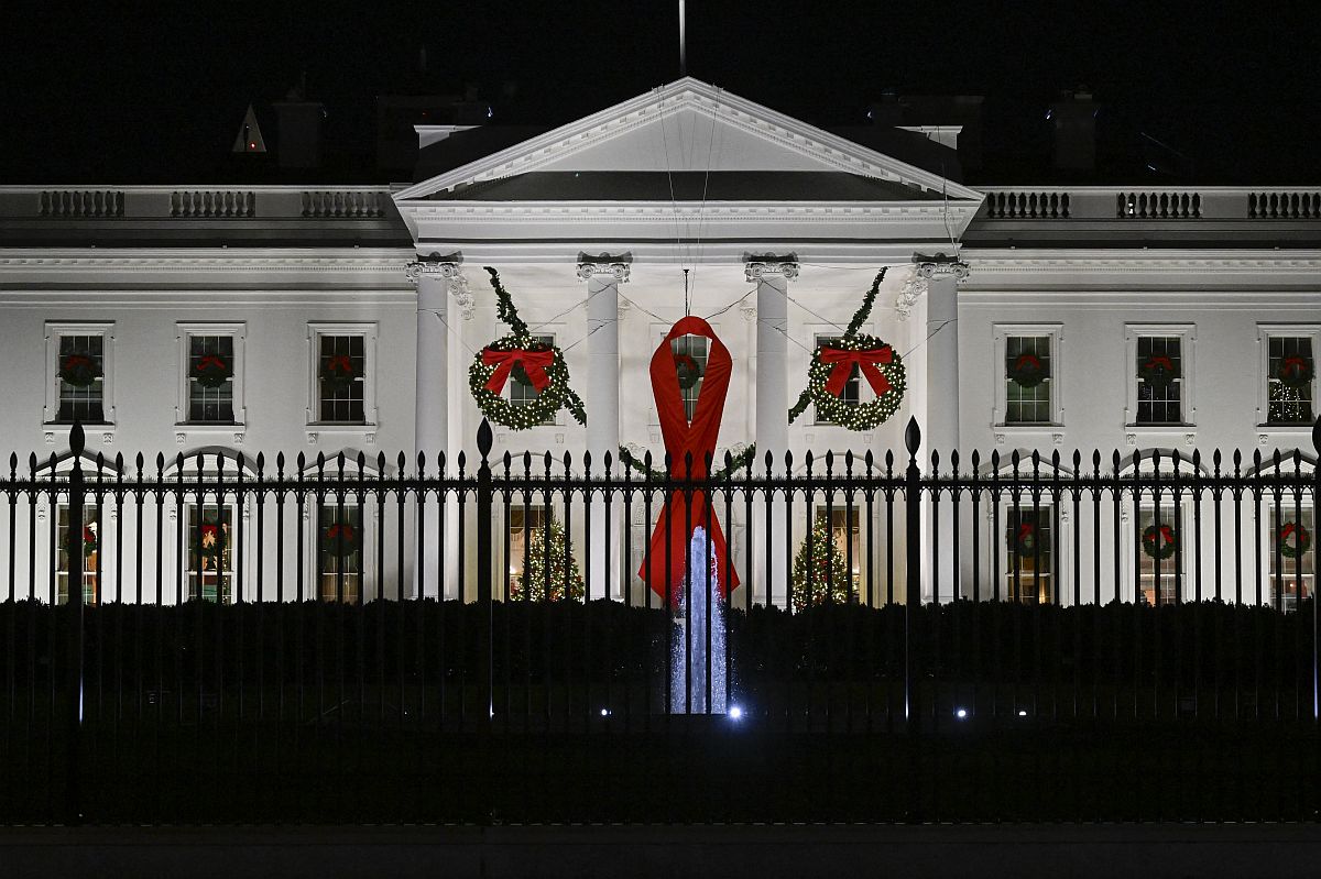 Karácsonyi díszben a Fehér Ház.