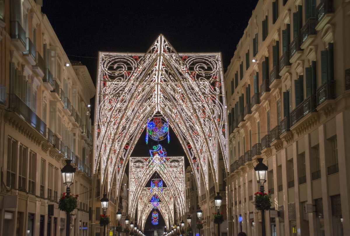 Karácsonyi fények a spanyol Malagán
