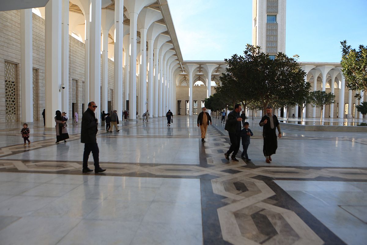 Az algíri nagymecset épülete.