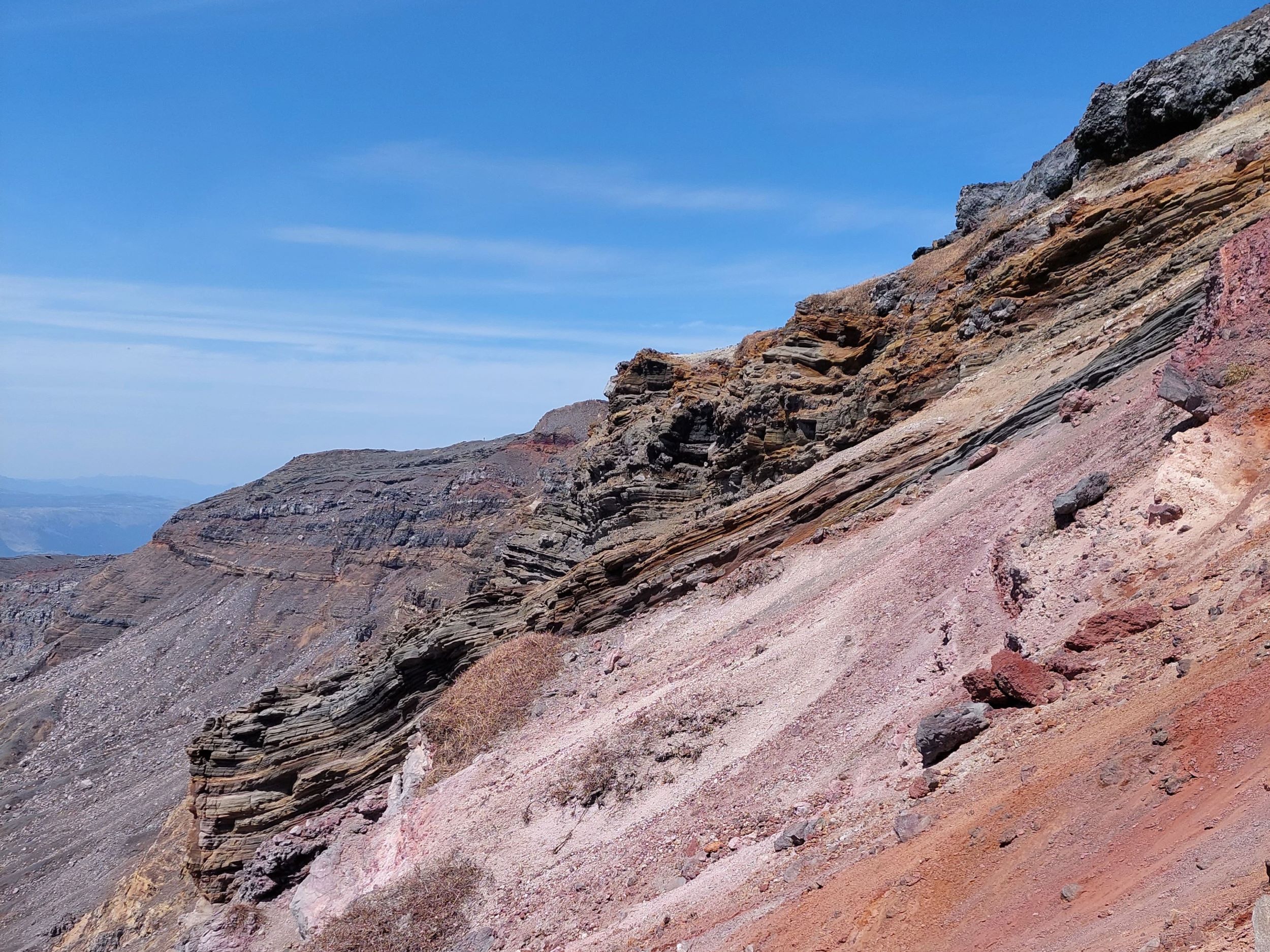Vörös sziklák az Aszó-hegyen.
