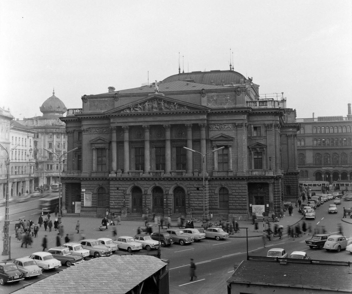A Nemzeti Színház egykori, 1965-ben lebontott épülete