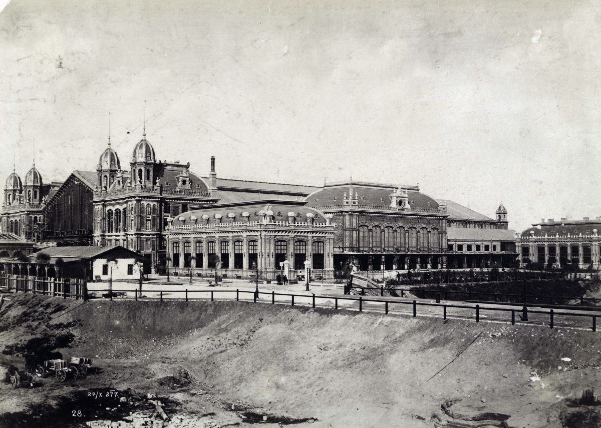A Nyugati pályaudvar látképe 1877-ben
