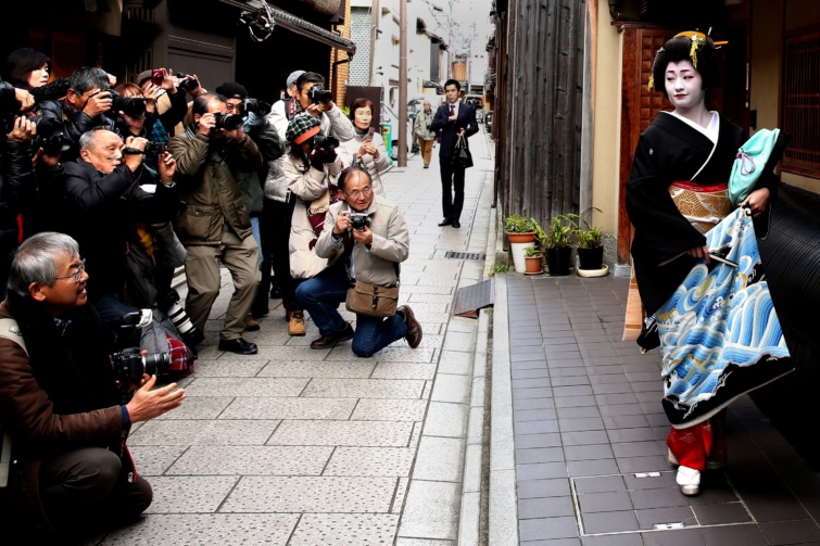 gion - Startlap Utazás