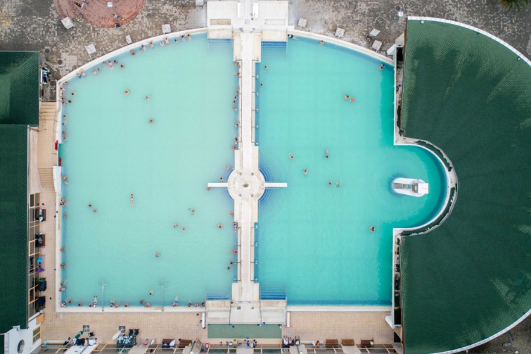 A Harkányi Gyógyfürdő.