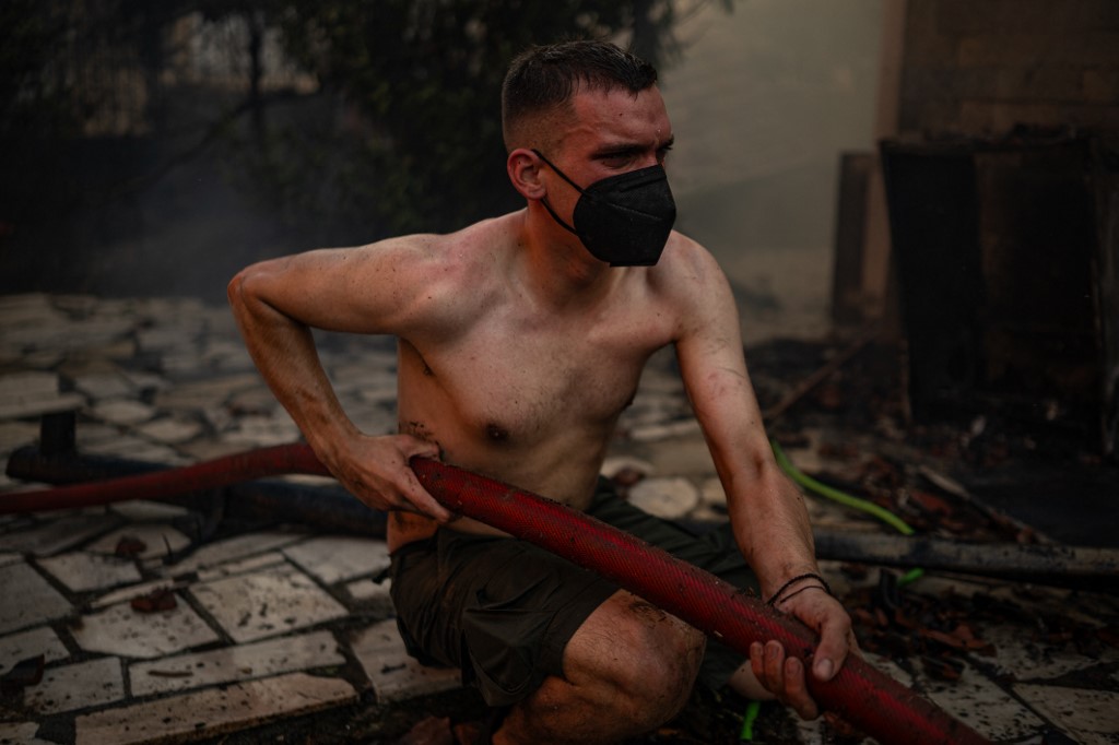 Erdőtűz pusztít Görögországban