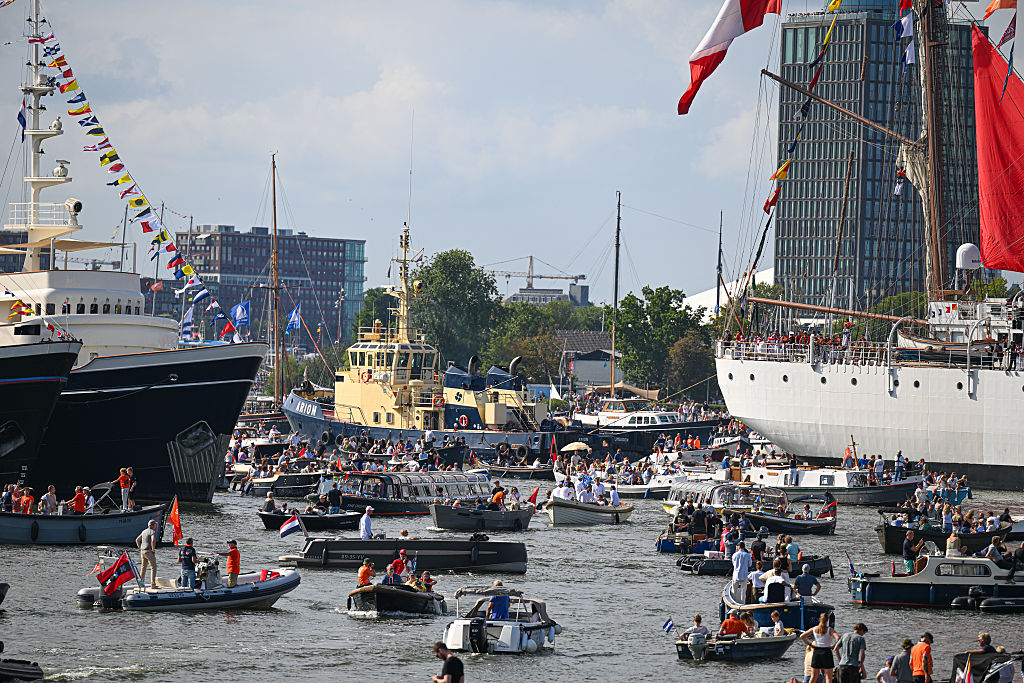 Hajók Amszterdamban
