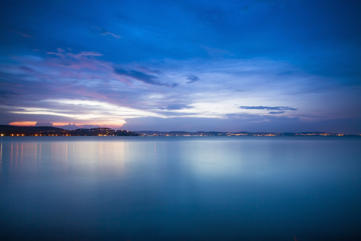 A Balaton felett kék az ég