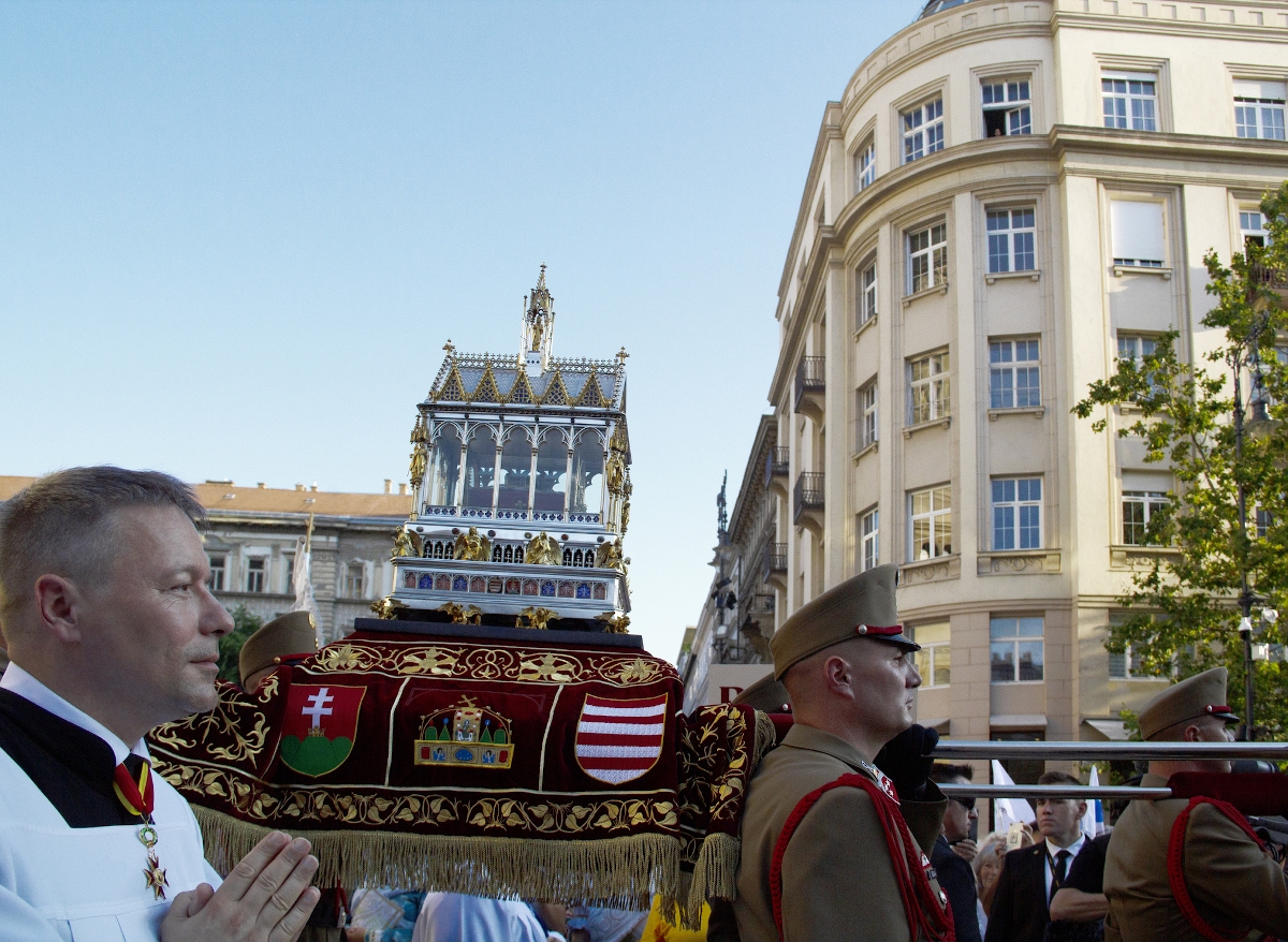Szent Jobb körmenet Budapesten