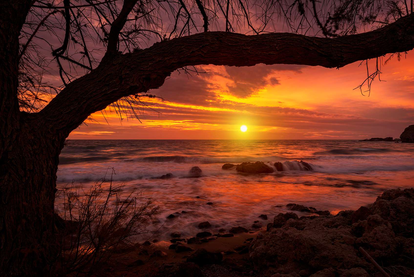 Nyugodt öböl és aranyló strand. Fotó: Getty Images