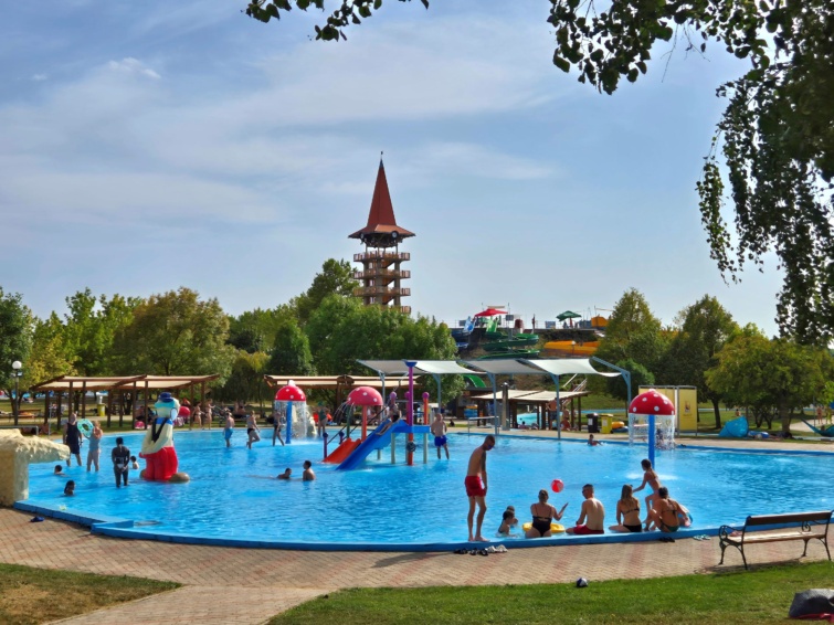  AquaCity Vízicsúszda- és Élménypark, Zalaegerszeg