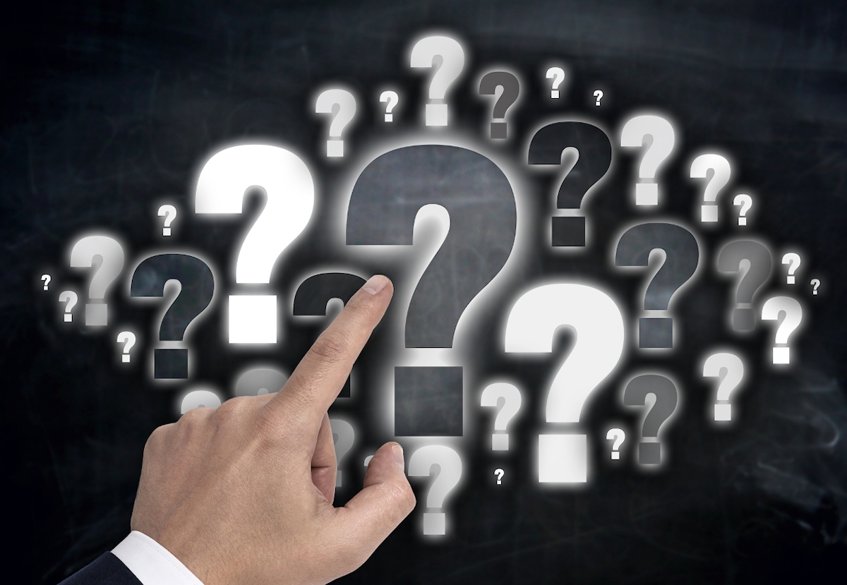 Fekete-fehér kérdőjelek