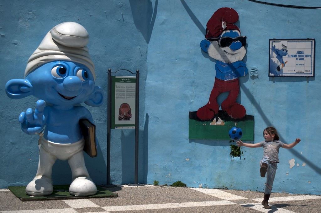 juzcar - Startlap Utazás hupikék törpök