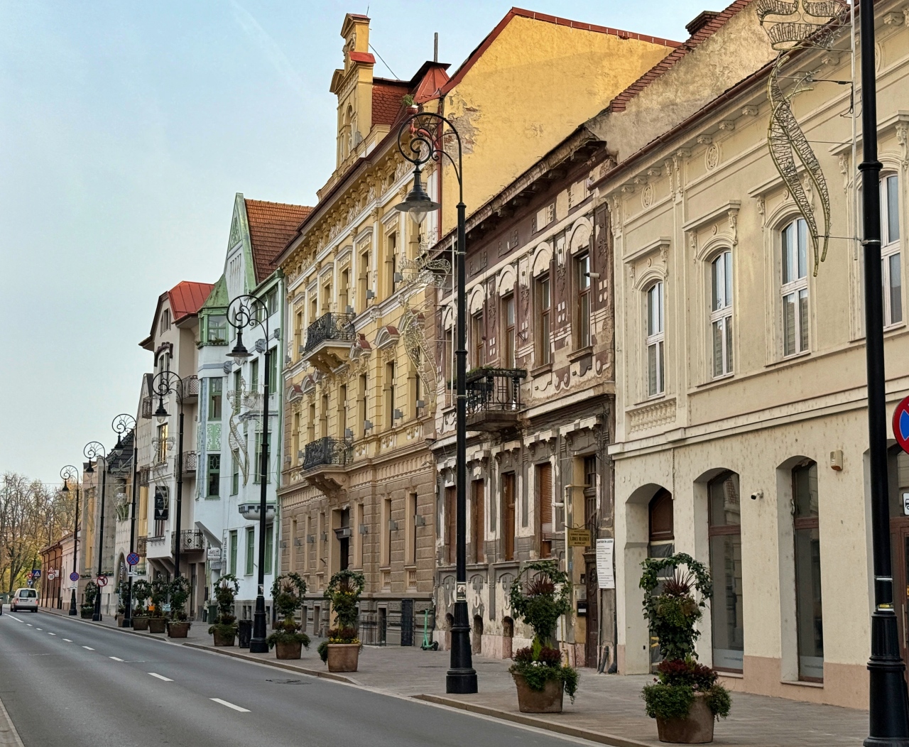 Nagyvárad, utcarészlet