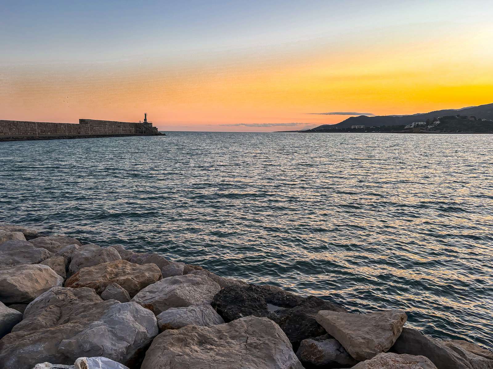 Naplemente tengerrel