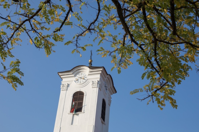 Két rejtett magyar település is van a világ 52 legjobb turisztikai falvainak listáján - Startlap Utazás Templomtorony egy faluban