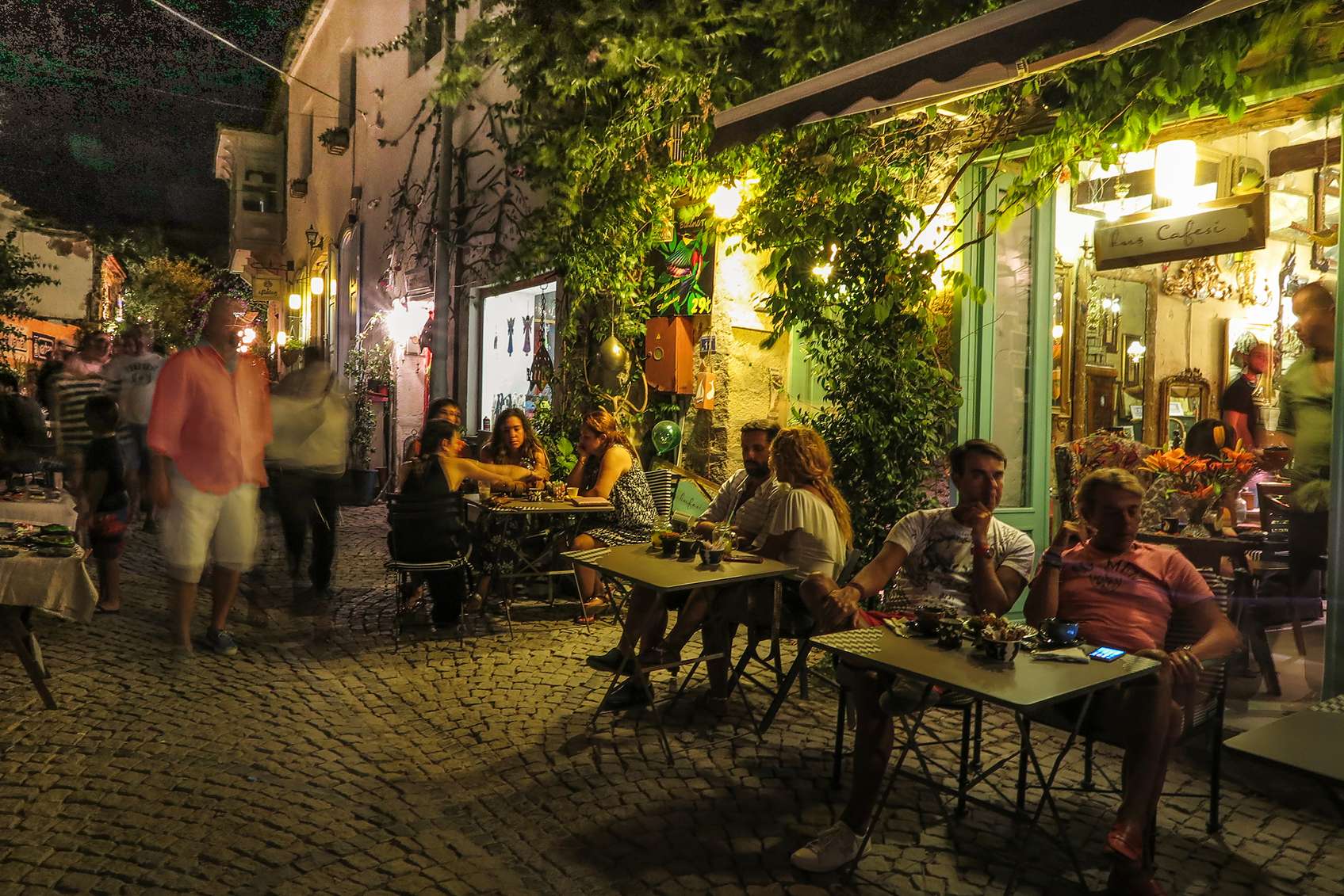 Éjszakai élet Alacatiban