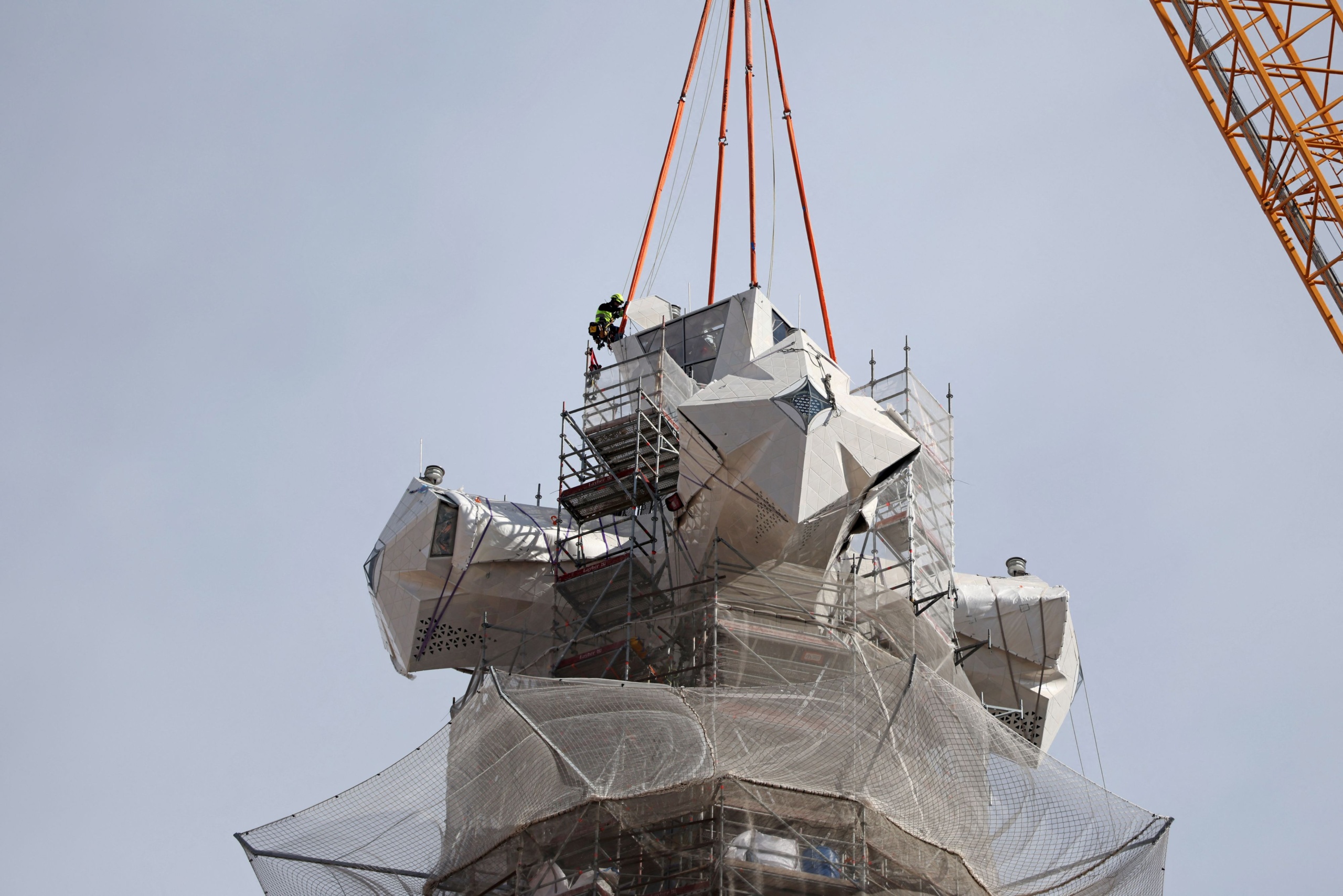 Elérte végső magasságát a barcelonai Sagrada Família.
