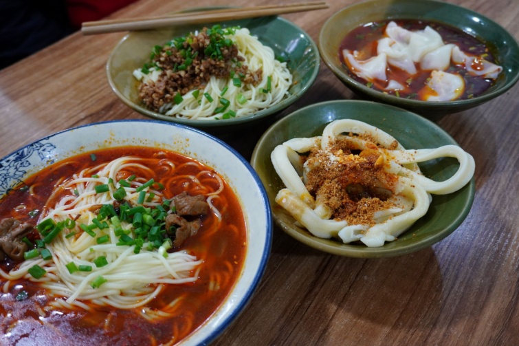 Szecsuáni tésztavariációk.