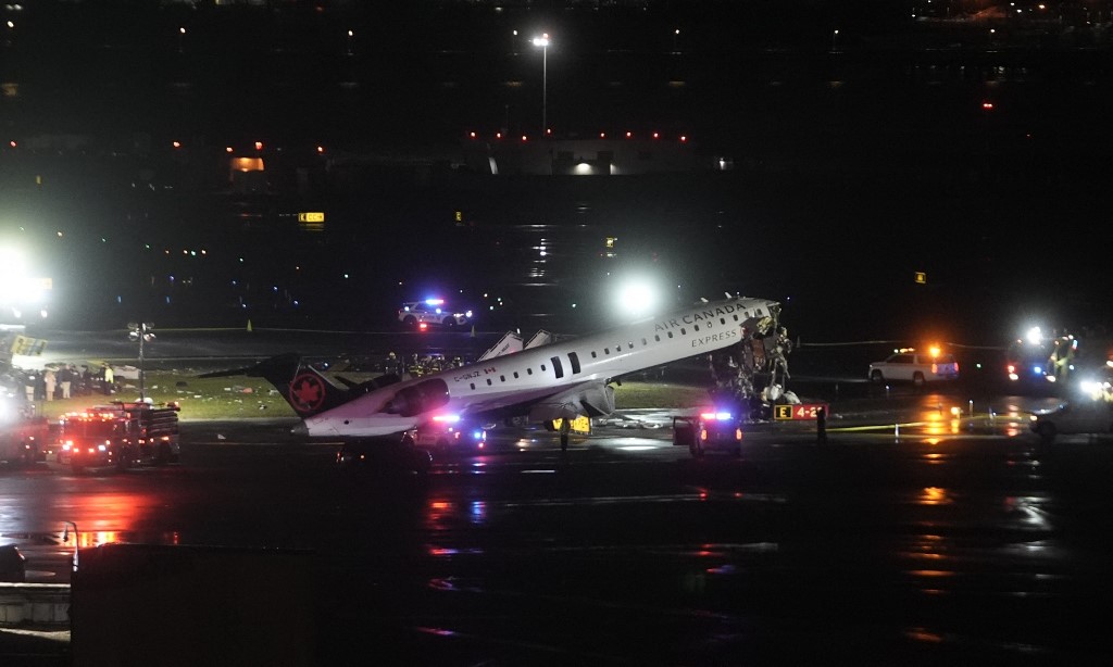 messzebbről a karambolozott gép