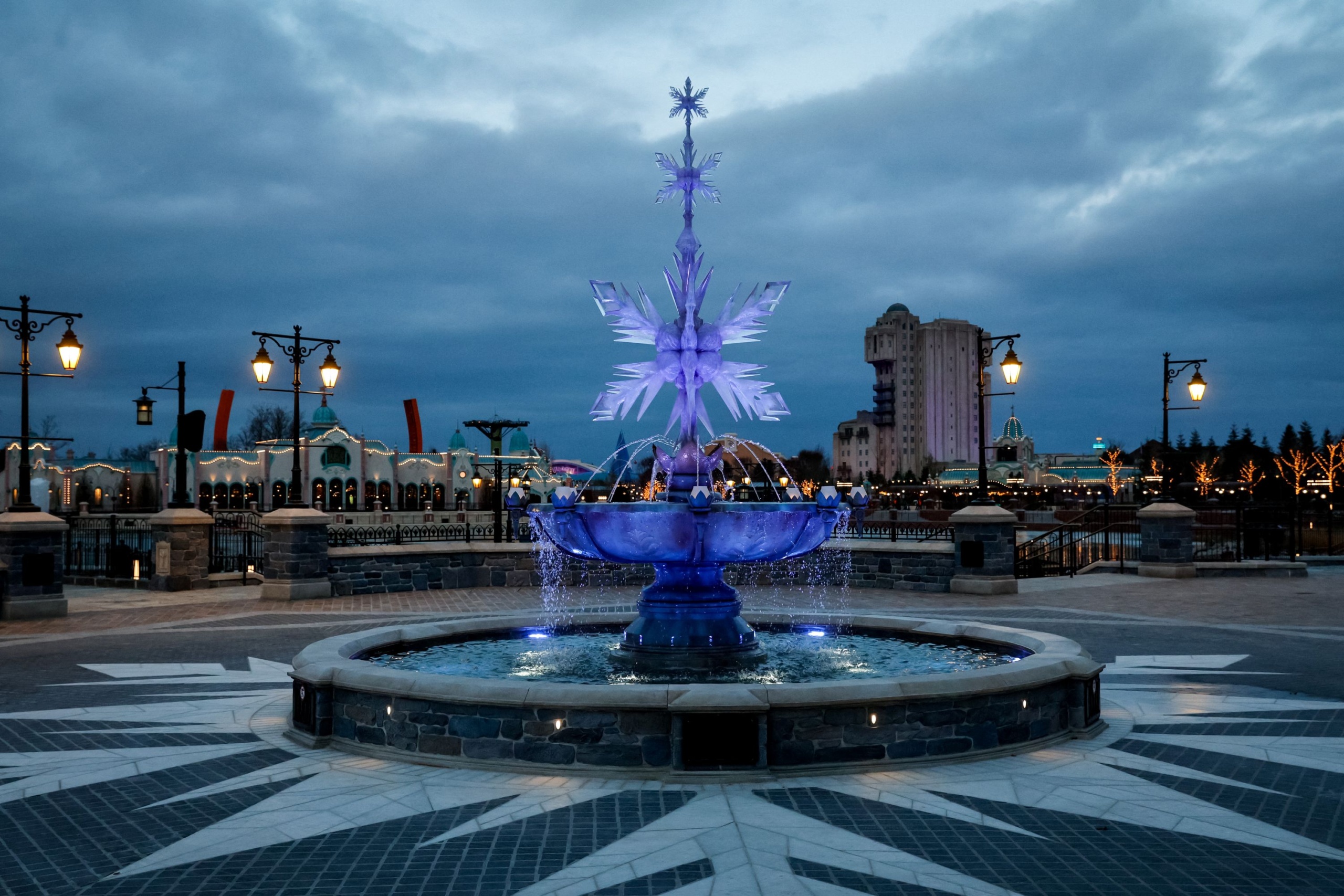 A World of Frozen részleg a párizsi Disneylandben.
