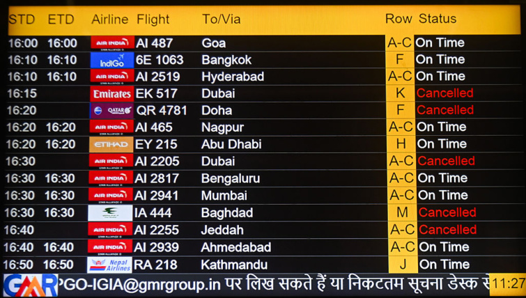 2026. március 1-jén több járatot töröltek a feszültségek eszkalálódása és az Irán, Izrael és az Egyesült Államok közötti katonai csapások miatt, amelyek miatt a regionális légteret lezárták Újdelhiben, Indiában.