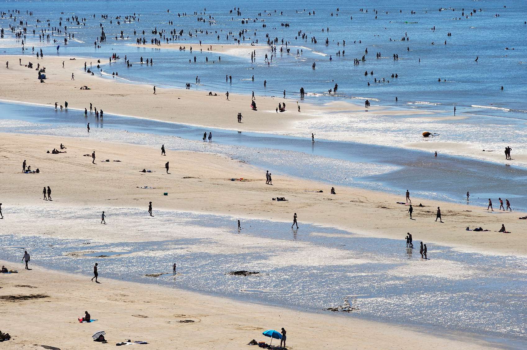 Normandiai strand a magasból