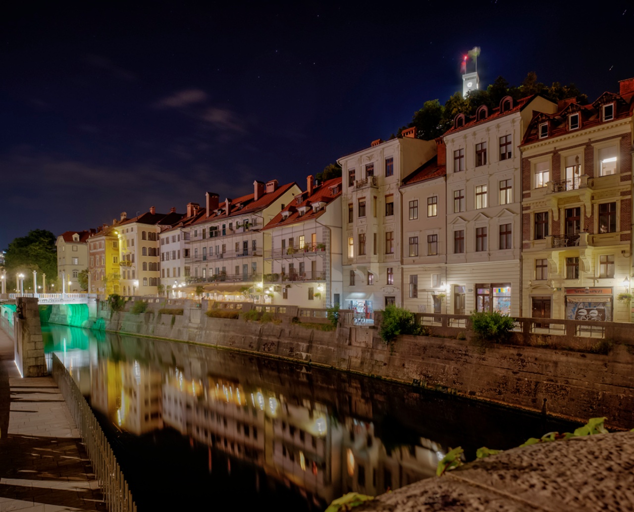 Ljubljana, folyópart.