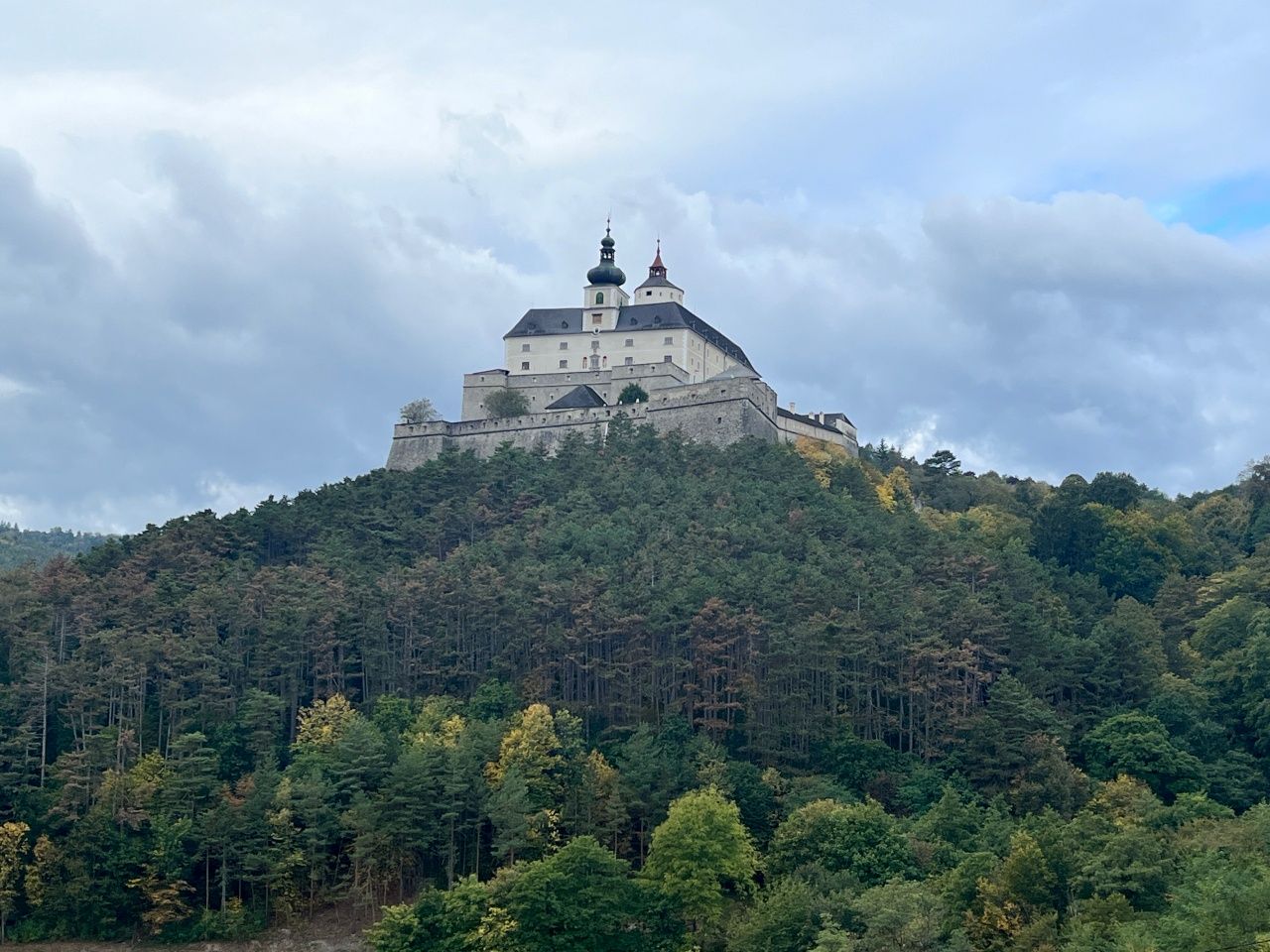 Kismarton, Fraknó vára.