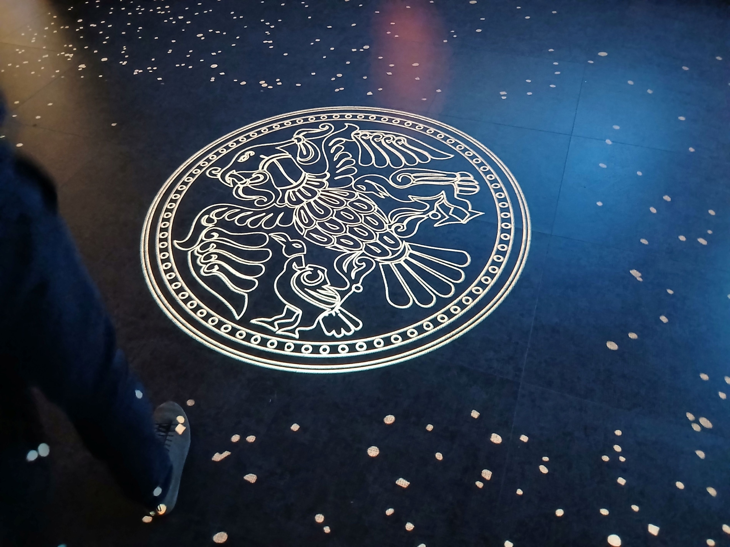 Padlóra vetített kép a Citadellában.