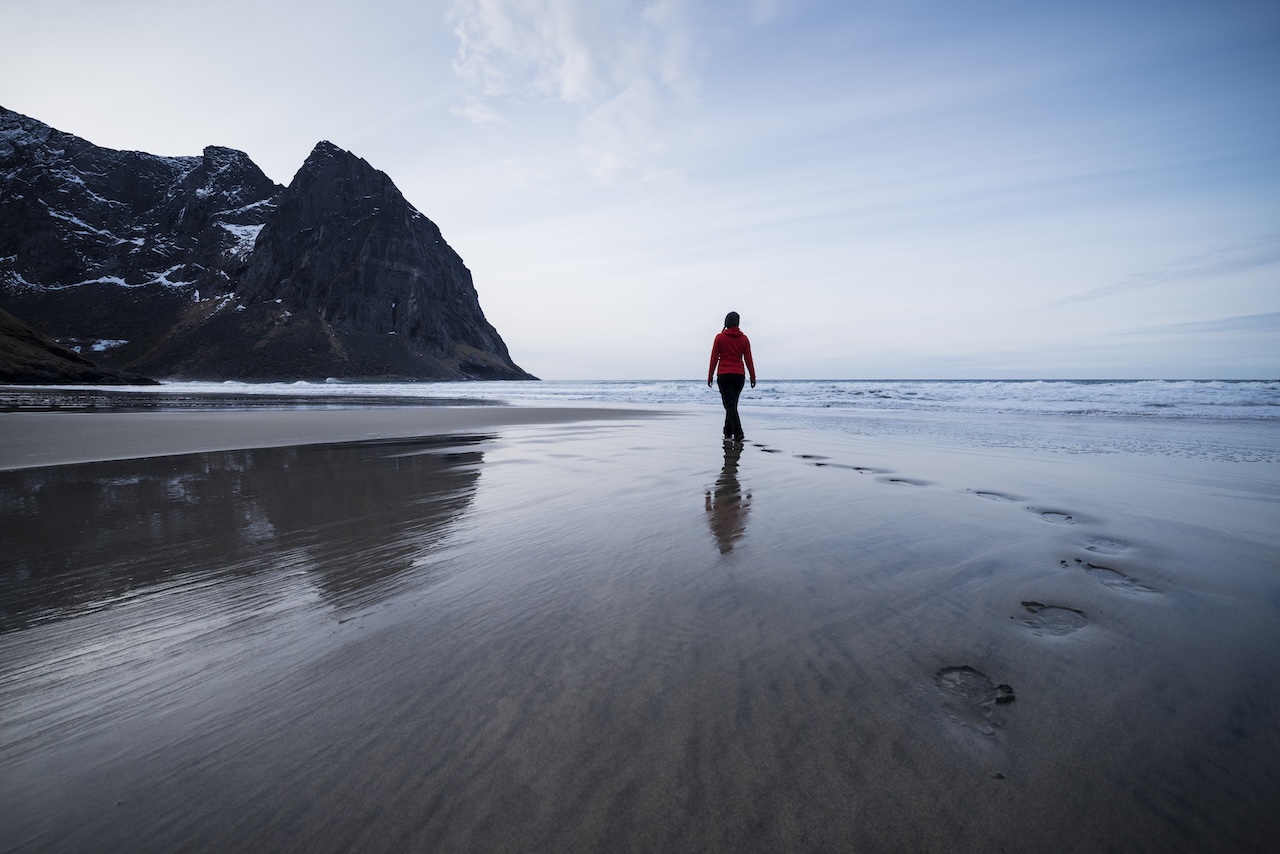 Így néz ki a Kvalvika strand