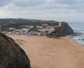 képcím