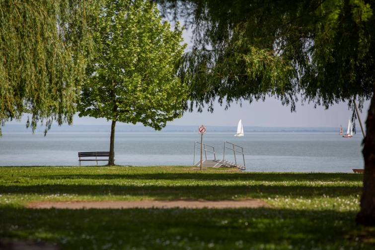 A Helikon strand Keszthelyen. 
