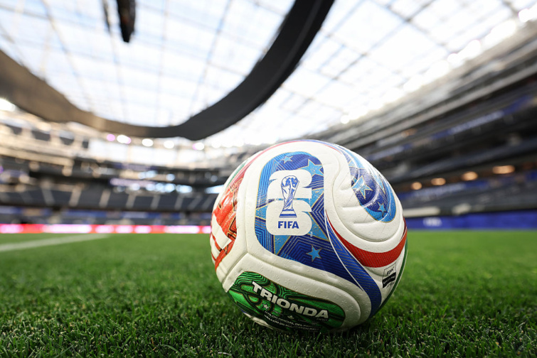 FIFA World Cup 2026 Previews - Startlap Utazás foci labda stadionban fifa felirattal