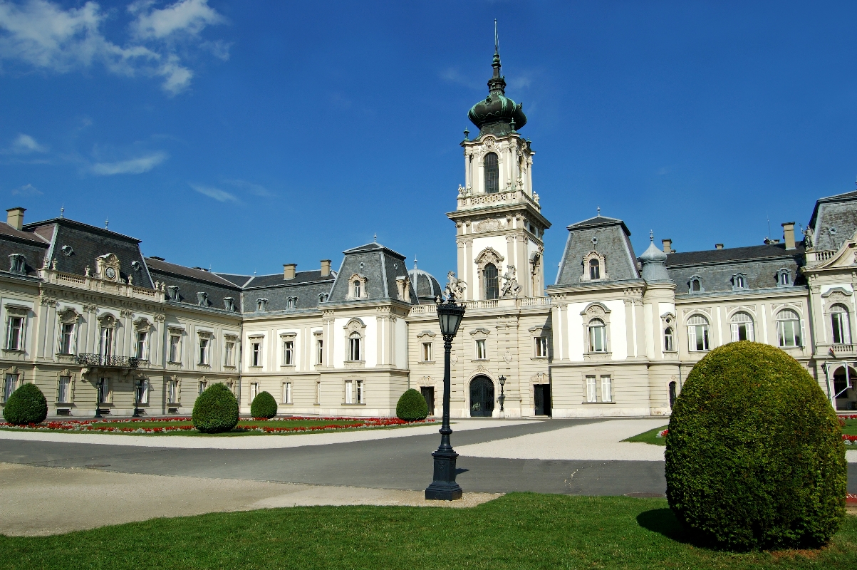 keszthely_ - Startlap Utazás A keszthelyi Festetics Kastély