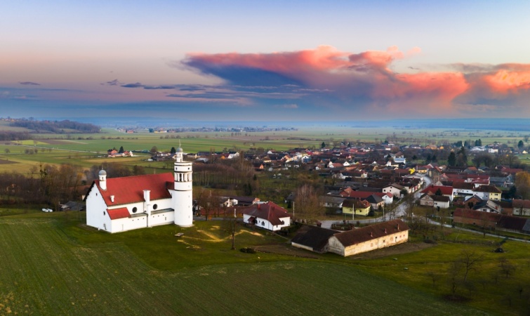 Bagonya Szlovénia - Startlap Utazás Bagonya madártávlatból