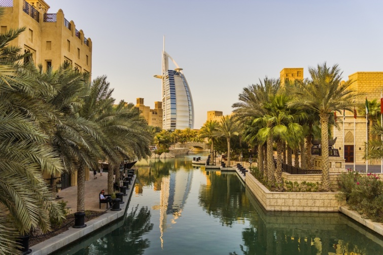 dubaj_folyo_ - Startlap Utazás Dubaj pálmafákkal kapcsolatban