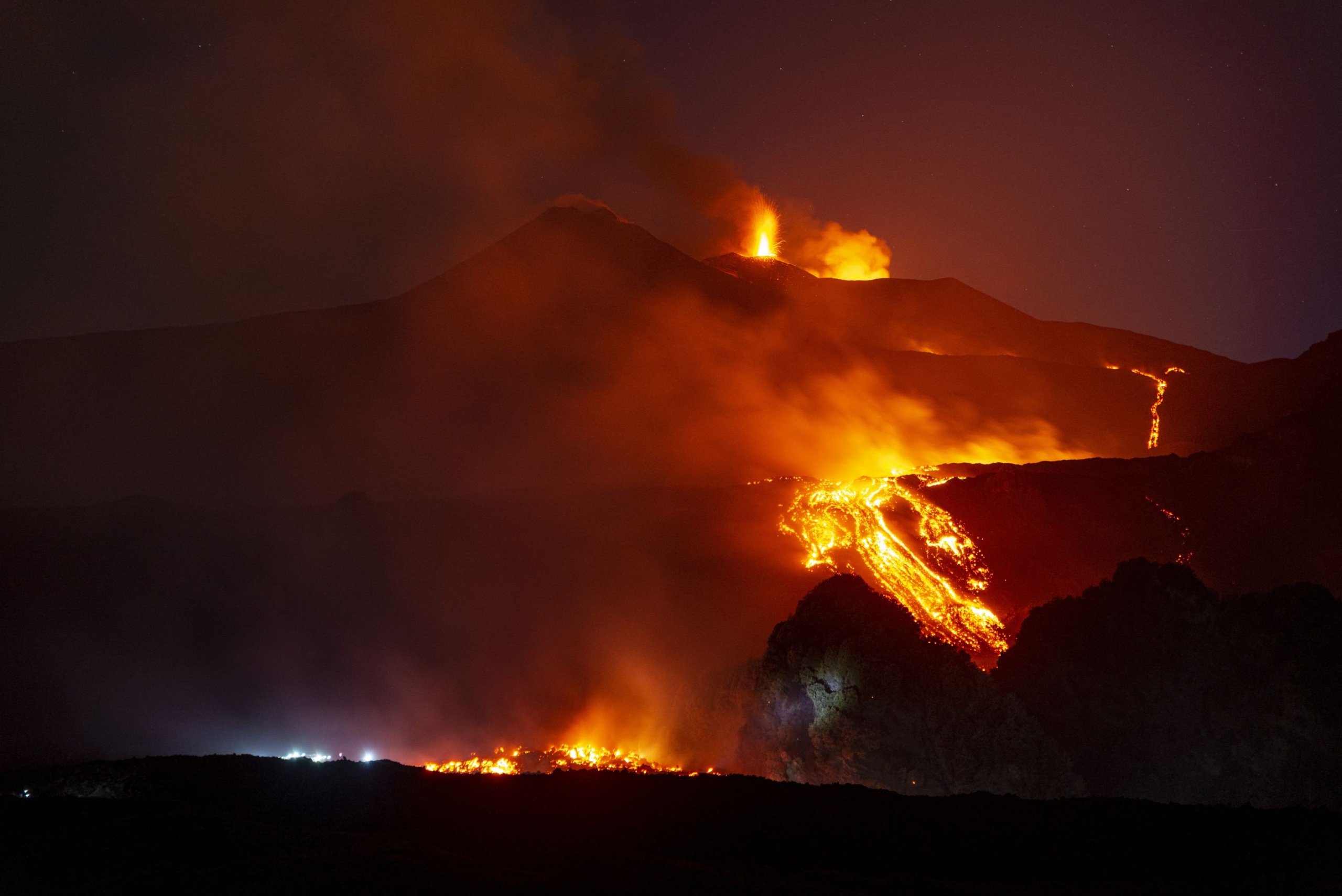 Kitört az Etna