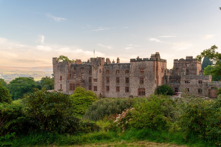muncaster castle - Startlap Utazás