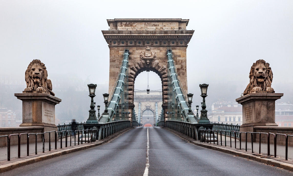 lanchid_budapest_ - Startlap Utazás A Lánchíd Budapesten