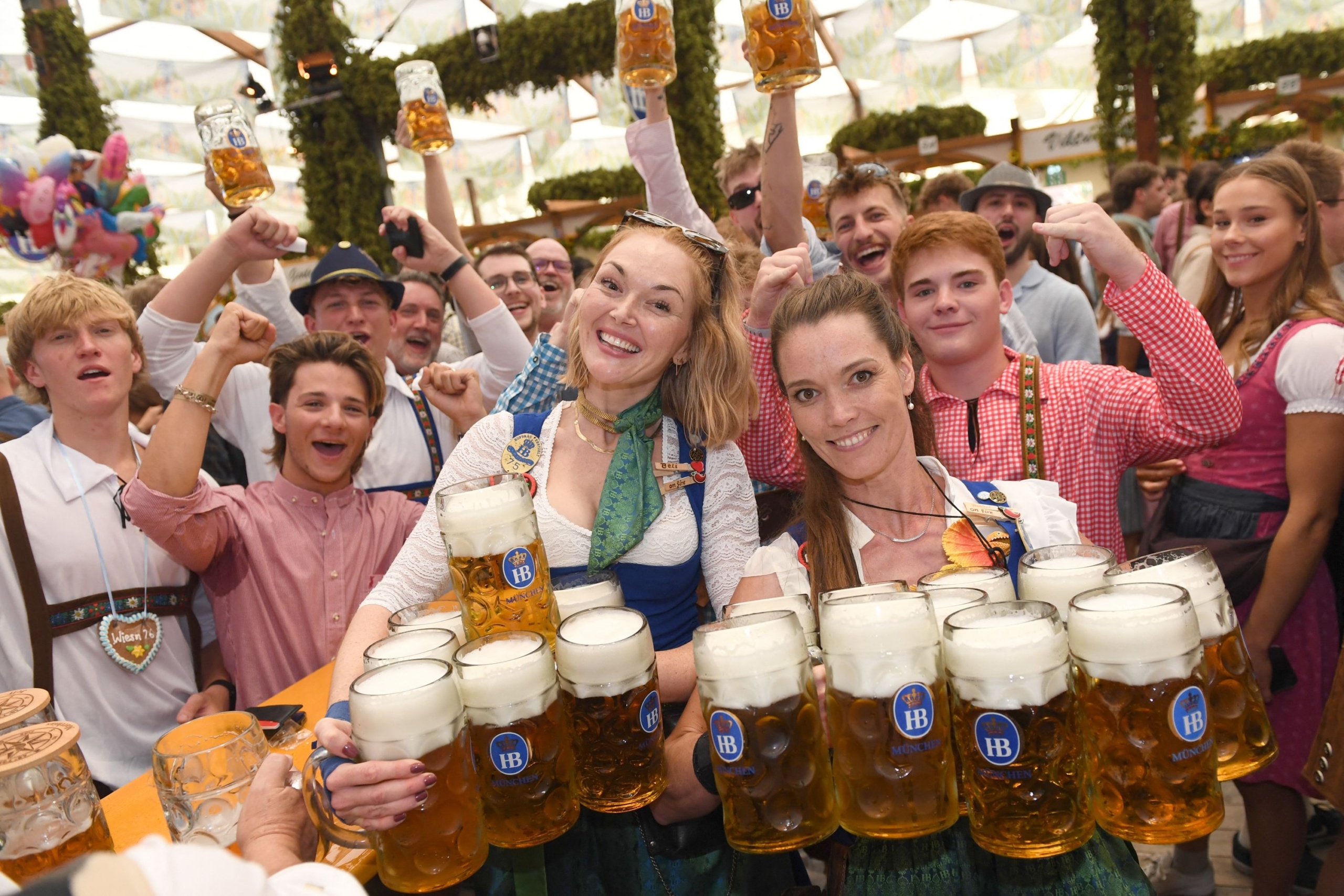 Megnyílt a müncheni Oktoberfest sörfesztivál