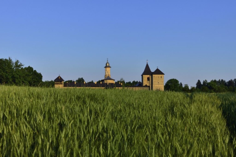 Dragomirna kolostor, 1609, Mitocu Dragomirna, Bukovina, Moldova, Románia, 17. század.