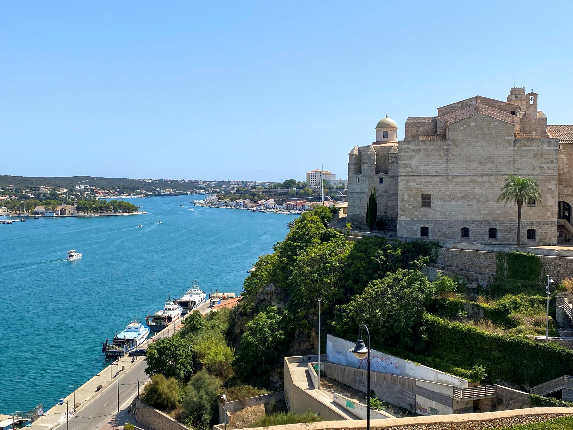menorca-mahon - Startlap Utazás Mahón kikötője és a San Francisco de Asis-templom Menorcán